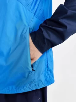 Vest Craft Men Adv Essence Wind Jacket Blaze-Sarek 13 Vest Craft Men Adv Essence Wind Jacket Blaze-Sarek -ontdek een breed assortiment van outdoor kleding 5 1911443 396340 ADV20Essence20Wind20Jacket20M Closeup4