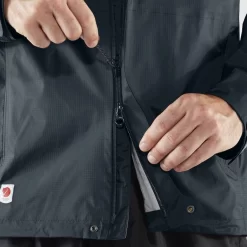 Jas Fjallraven Men High Coast Hydratic Jacket Black 17 Jas Fjallraven Men High Coast Hydratic Jacket Black -ontdek een breed assortiment van outdoor kleding High Coast Hydratic Jacket M 87350 560 I DETAIL FJR