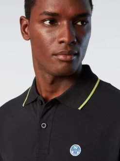 Polo North Sails Men SS Polo With Graphic Black -ontdek een breed assortiment van outdoor kleding hi res 692397 0999 det2 750x