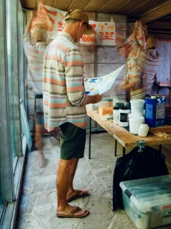 Slipper OluKai Men Tuahine Stone 15 Slipper OluKai Men Tuahine Stone -ontdek een breed assortiment van outdoor kleding tuahinegallery04 v1637772902493